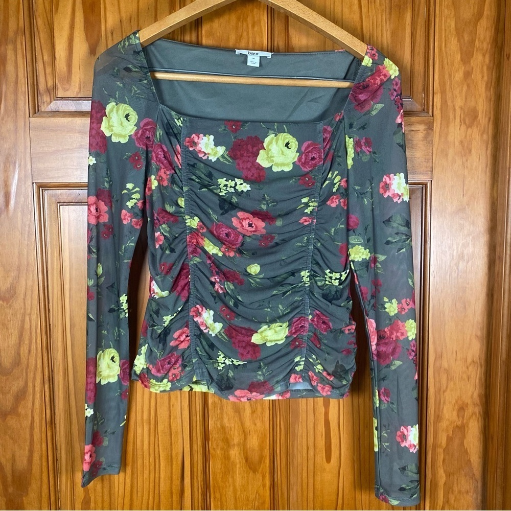 Bar III Square Neck Semi Sheer Green Floral Ruffled Body Con Fitted Blouse View 3